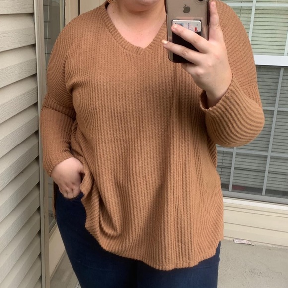 Oversized Sweater - Picture 3 of 7